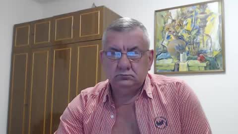 Snapshot of machomale3 chatting on January 13, 7:53 pm Macho online show from January 13, 7:53 pm