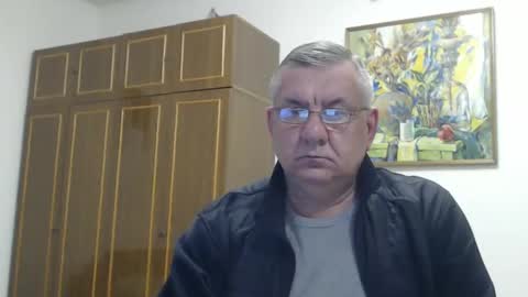 Snapshot of machomale3 chatting on March 5, 7:06 pm Macho online show from March 5, 7:06 pm