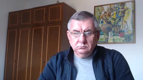 Snapshot of machomale3 chatting on January 6, 1:30 pm Macho online show from January 6, 1:30 pm