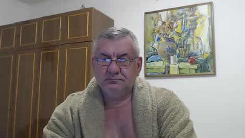 Snapshot of machomale3 chatting on January 25, 10:18 pm Macho online show from January 25, 10:18 pm