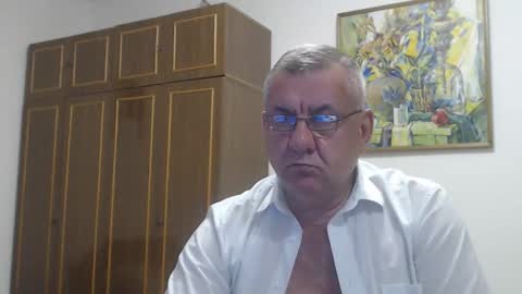 Snapshot of machomale3 chatting on September 16, 7:14 pm Macho online show from September 16, 7:14 pm