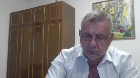 Snapshot of machomale3 chatting on September 20, 8:42 pm Macho online show from September 20, 8:42 pm