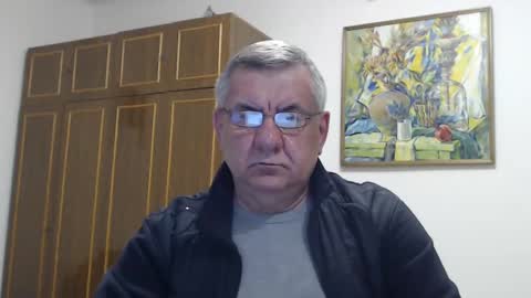 Snapshot of machomale3 chatting on February 16, 8:11 pm Macho online show from February 16, 8:11 pm