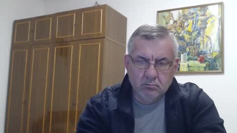 Snapshot of machomale3 chatting on December 23, 2:39 pm Macho online show from December 23, 2:39 pm