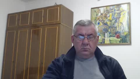Snapshot of machomale3 chatting on January 23, 12:25 am Macho online show from January 23, 12:25 am