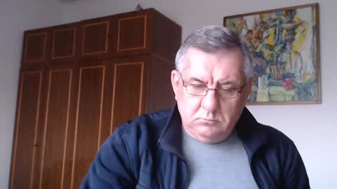 Snapshot of machomale3 chatting on February 12, 3:16 pm Macho online show from February 12, 3:16 pm