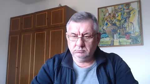 Snapshot of machomale3 chatting on March 9, 12:20 pm Macho online show from March 9, 12:20 pm