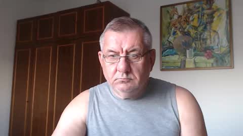 Snapshot of machomale3 chatting on September 26, 7:11 pm Macho online show from September 26, 7:11 pm