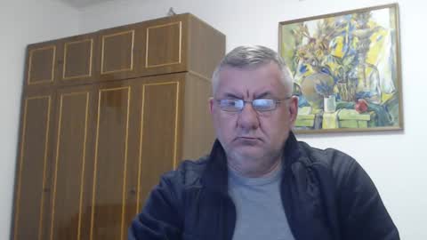 Snapshot of machomale3 chatting on March 2, 3:20 pm Macho online show from March 2, 3:20 pm