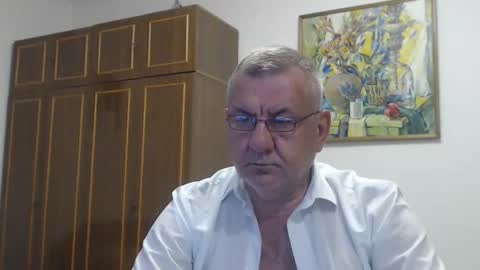 Snapshot of machomale3 chatting on September 13, 4:41 pm Macho online show from September 13, 4:41 pm