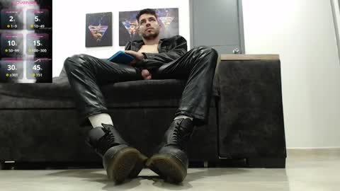 instagram mackdanielsx online show from April 7, 3:28 am