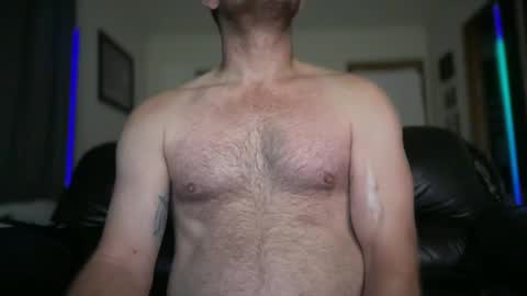 Snapshot of mackincaliallday chatting on September 25, 1:32 pm MackinCaliAllDay online show from September 25, 1:32 pm