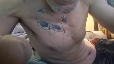 madeater2 online show from November 19, 8:14 am