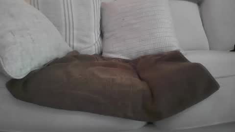 madryan77 online show from April 10, 8:16 pm