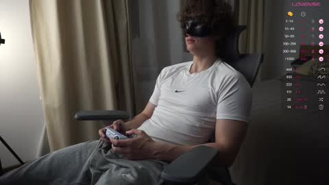 Mike XMaestro 3369 online show from November 11, 10:59 pm