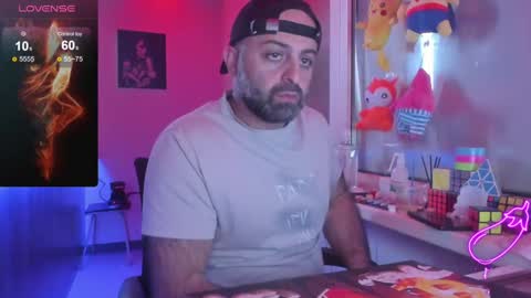 Magabear online show from December 5, 7:05 am