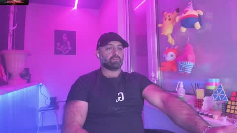 Magabear online show from December 6, 8:29 pm