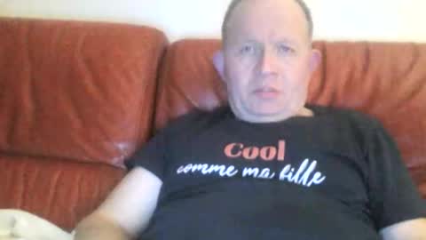 magicman250 online show from December 18, 10:06 pm