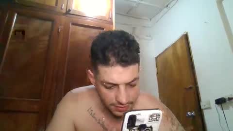 Snapshot of magico_9809 chatting on January 30, 3:44 am BRAYAN online show from January 30, 3:44 am