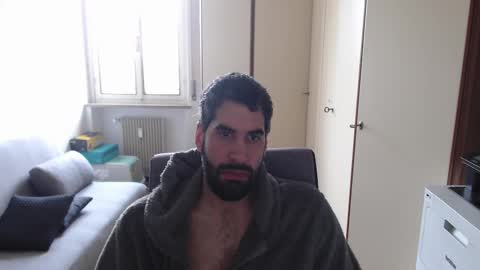 Snapshot of magistermat_ chatting on March 1, 7:53 am Magister online show from March 1, 7:53 am