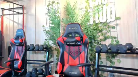 MAGNUS DAHL online show from February 14, 11:21 am