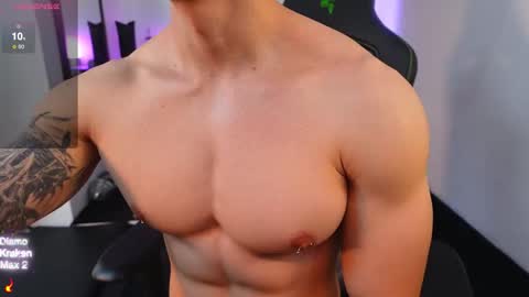 Snapshot of magnus_savage chatting on September 21, 5:02 pm If you want me to use the Lovense please let me know -- online show from September 21, 5:02 pm