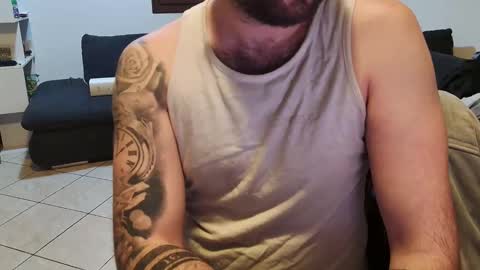 maialinofriuli online show from February 4, 1:11 am