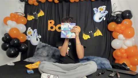 maicol_cum23 online show from October 9, 1:49 pm