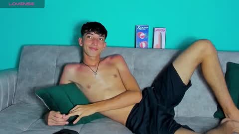 Snapshot of maikol_ortizz chatting on October 7, 7:29 pm Maikol online show from October 7, 7:29 pm