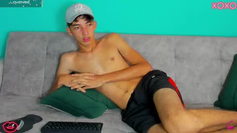 Maikol online show from October 13, 12:44 pm