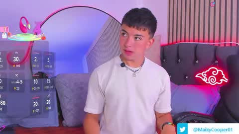 maiky_cooper01 online show from June 3, 4:03 am