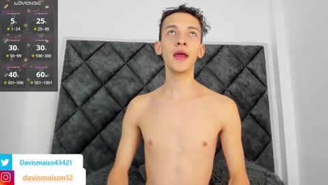 Maison Davis online show from January 21, 10:19 pm