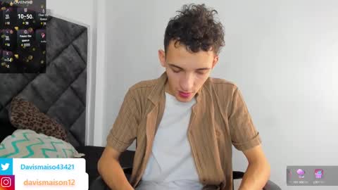 Maison Davis online show from January 11, 10:18 pm