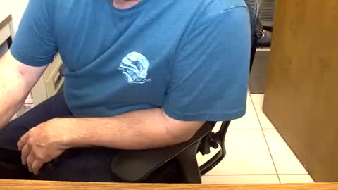 Snapshot of majormike34 chatting on March 11, 7:03 pm majormike34 online show from March 11, 7:03 pm