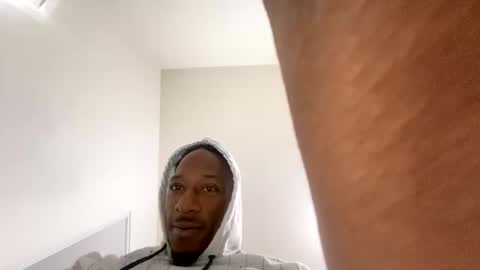 makeersquirthard online show from April 2, 7:49 am