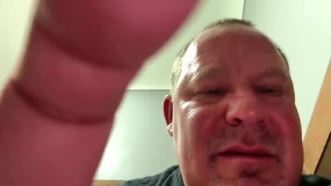 makeyousquirt1969 online show from November 27, 10:46 pm