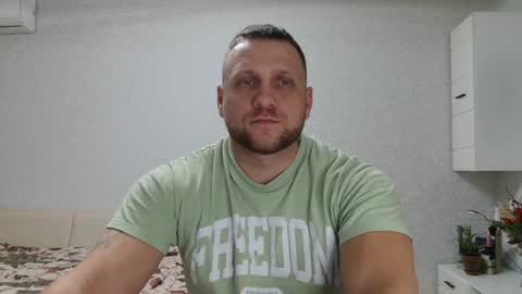 Snapshot of malchyshka chatting on January 5, 1:15 pm malchyshka online show from January 5, 1:15 pm