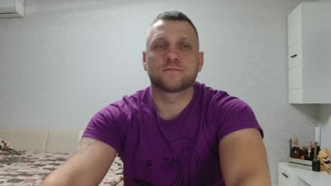 Snapshot of malchyshka chatting on December 11, 8:59 am malchyshka online show from December 11, 8:59 am