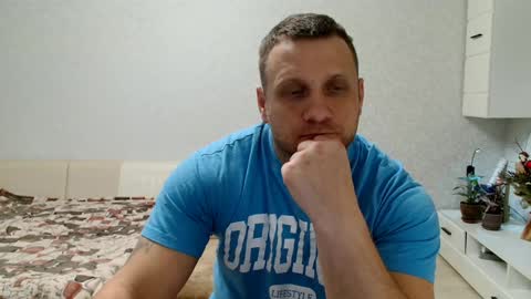 Snapshot of malchyshka chatting on January 30, 8:11 am malchyshka online show from January 30, 8:11 am