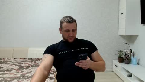 Snapshot of malchyshka chatting on February 11, 2:24 pm malchyshka online show from February 11, 2:24 pm