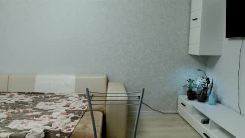 Snapshot of malchyshka chatting on February 13, 9:09 am malchyshka online show from February 13, 9:09 am