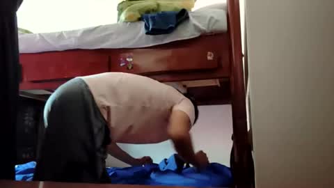 Mickey online show from February 19, 7:10 pm