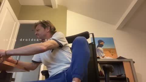 man38110 online show from February 28, 2:10 am