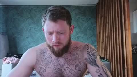 Arthur online show from April 18, 2:18 pm