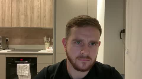 manlikeroca online show from October 18, 6:57 pm