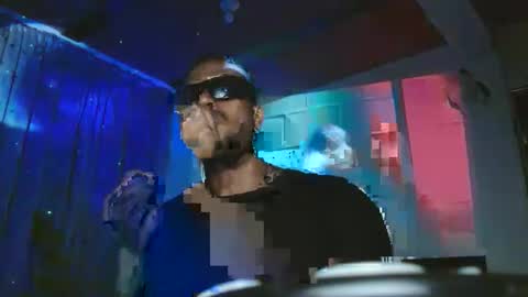 Manolo online show from October 9, 1:43 am