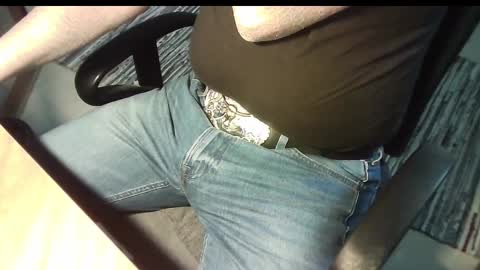 manswed online show from February 25, 9:53 am