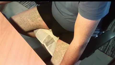 manswed online show from October 3, 11:59 am