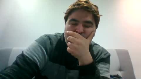 Snapshot of manu00004 chatting on February 16, 9:04 am marine lopez online show from February 16, 9:04 am