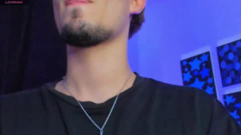  independent model online show from April 24, 2:03 am